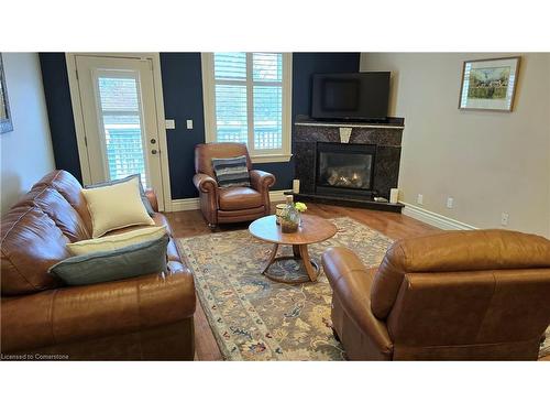 217 Huck Crescent, Kitchener, ON - Indoor Photo Showing Living Room With Fireplace