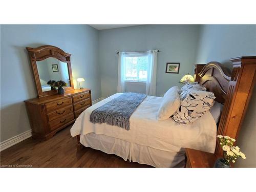 217 Huck Crescent, Kitchener, ON - Indoor Photo Showing Bedroom