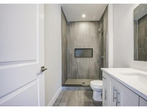 236 Applewood Street, Plattsville, ON - Indoor Photo Showing Bathroom