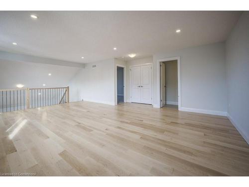 236 Applewood Street, Plattsville, ON - Indoor Photo Showing Other Room