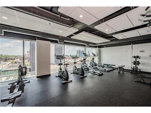 3109-60 Frederick Street, Kitchener, ON - Indoor Photo Showing Gym Room