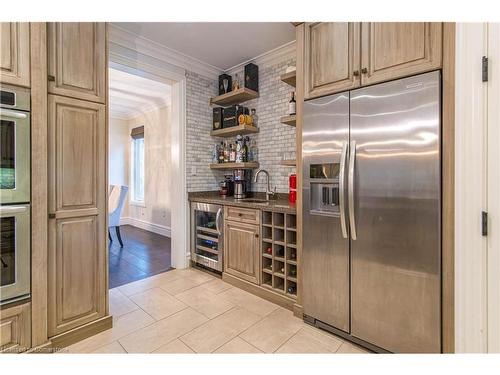 44 Jacob Gingrich Drive, Kitchener, ON - Indoor Photo Showing Kitchen