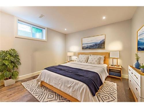 44 Jacob Gingrich Drive, Kitchener, ON - Indoor Photo Showing Bedroom