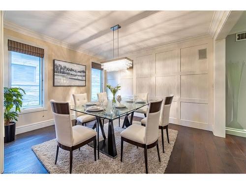 44 Jacob Gingrich Drive, Kitchener, ON - Indoor Photo Showing Dining Room