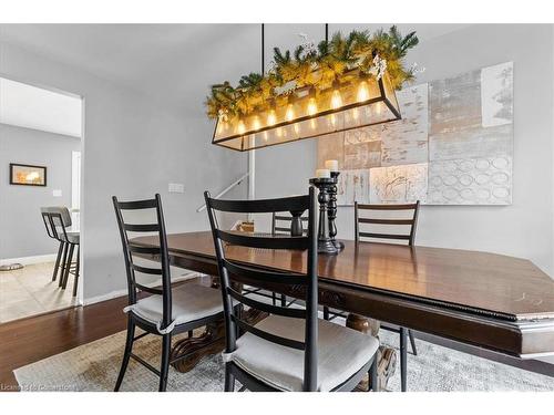 51 Cherrytree Court, Kitchener, ON - Indoor Photo Showing Dining Room