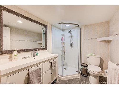 118 Glenvalley Drive, Cambridge, ON - Indoor Photo Showing Bathroom