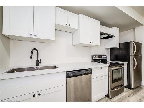 151 Cityview Drive N, Guelph, ON - Indoor Photo Showing Kitchen With Stainless Steel Kitchen With Double Sink