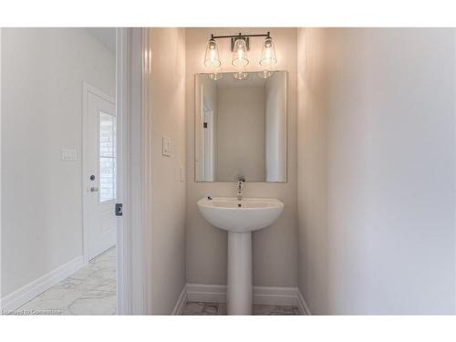 642 Wray Avenue S, Listowel, ON - Indoor Photo Showing Bathroom