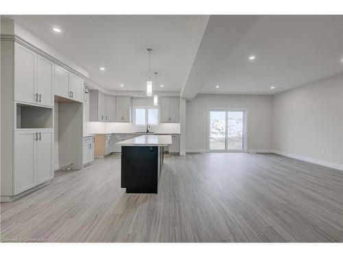 666 Wray Avenue S, Listowel, ON - Indoor Photo Showing Kitchen