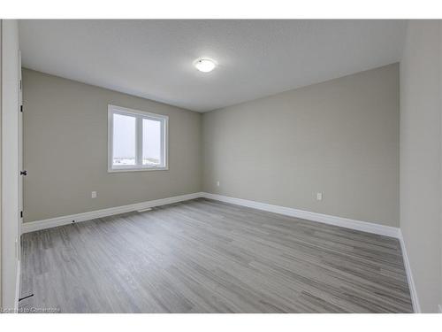 666 Wray Avenue S, Listowel, ON - Indoor Photo Showing Other Room