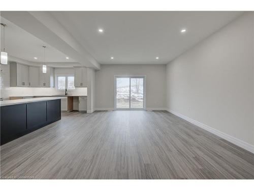 666 Wray Avenue S, Listowel, ON - Indoor Photo Showing Kitchen