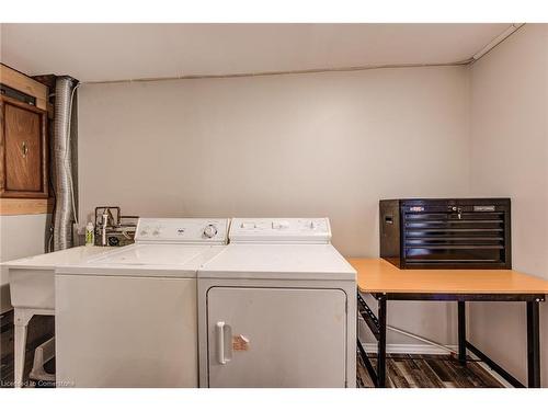 16-249 Cedarbrae Avenue, Waterloo, ON - Indoor Photo Showing Laundry Room