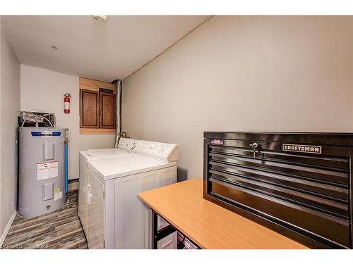 16-249 Cedarbrae Avenue, Waterloo, ON - Indoor Photo Showing Laundry Room