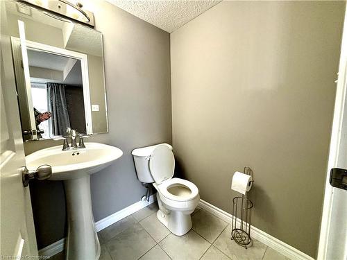 D-94-25 Sienna Street, Kitchener, ON - Indoor Photo Showing Bathroom