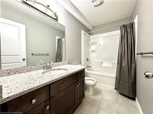 D-94-25 Sienna Street, Kitchener, ON - Indoor Photo Showing Bathroom