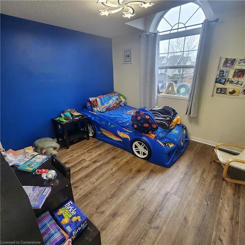 129 Lee Street, Guelph, ON - Indoor Photo Showing Bedroom