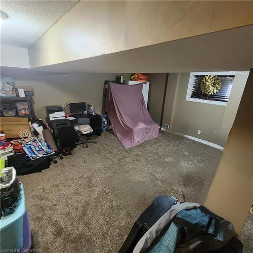 129 Lee Street, Guelph, ON - Indoor Photo Showing Other Room