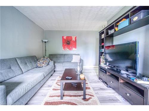 36 Talbot Street, Kitchener, ON - Indoor Photo Showing Living Room