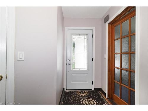 33 Hilltop Drive, Ayr, ON - Indoor Photo Showing Other Room