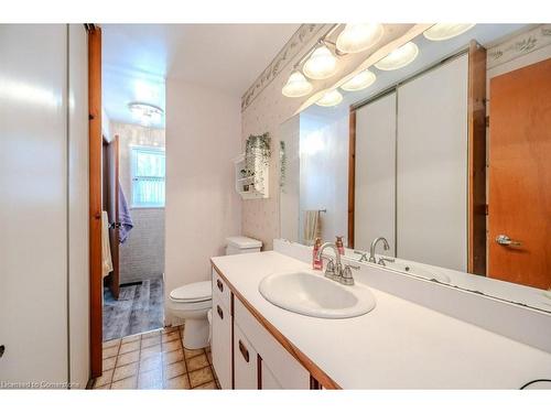 39 Bannockburn Road, Kitchener, ON - Indoor Photo Showing Bathroom