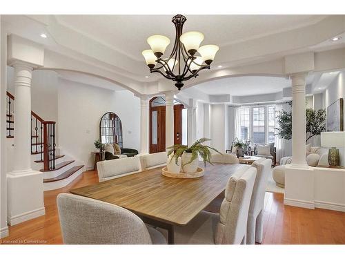 79 Kestrel Street, Kitchener, ON - Indoor Photo Showing Dining Room