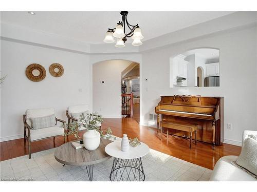 79 Kestrel Street, Kitchener, ON - Indoor Photo Showing Living Room