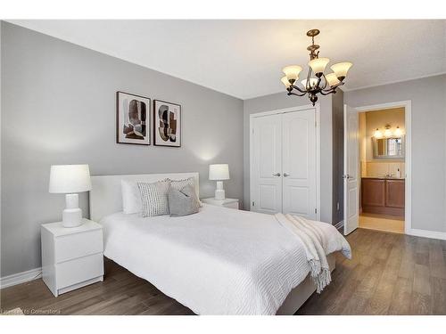 79 Kestrel Street, Kitchener, ON - Indoor Photo Showing Bedroom