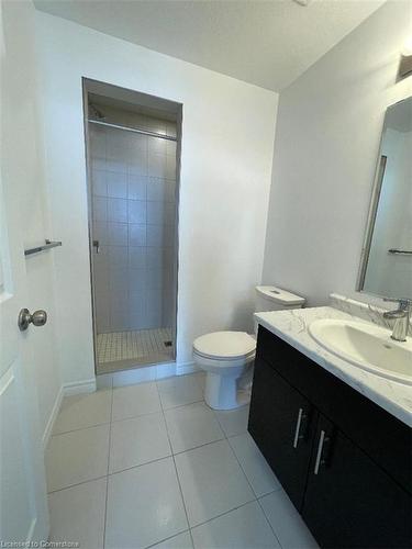 90 Oat Lane, Kitchener, ON - Indoor Photo Showing Bathroom