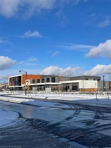 90 Oat Lane, Kitchener, ON - Outdoor With View