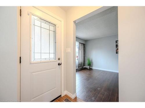 293 Kinzie Avenue, Kitchener, ON - Indoor Photo Showing Other Room