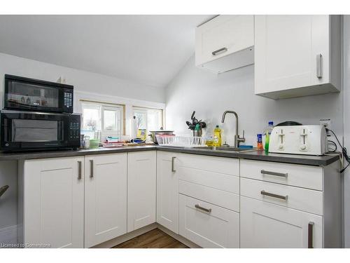 71 Ethel Street, Kitchener, ON - Indoor Photo Showing Kitchen