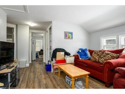 71 Ethel Street, Kitchener, ON - Indoor Photo Showing Living Room