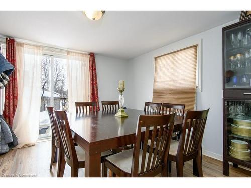 71 Ethel Street, Kitchener, ON - Indoor Photo Showing Dining Room