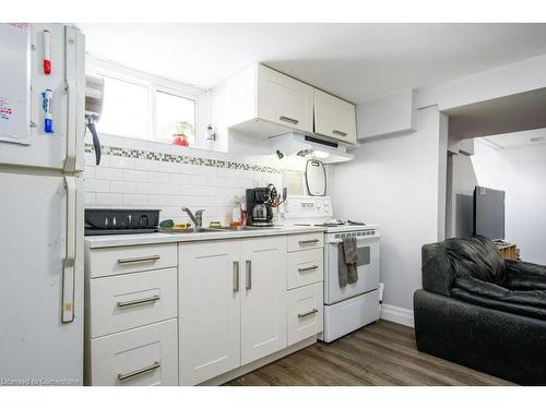 71 Ethel Street, Kitchener, ON - Indoor Photo Showing Kitchen