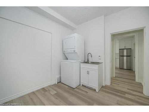 Main-60 George Street, Waterloo, ON - Indoor Photo Showing Laundry Room