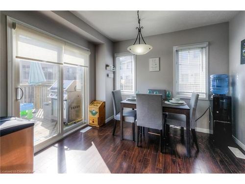 86-750 Lawrence Street, Cambridge, ON - Indoor Photo Showing Dining Room