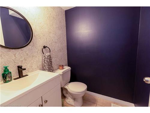 86-750 Lawrence Street, Cambridge, ON - Indoor Photo Showing Bathroom