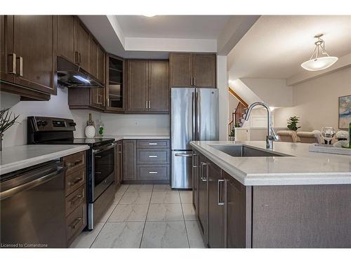 25 Greenwich Avenue, Hamilton, ON - Indoor Photo Showing Kitchen