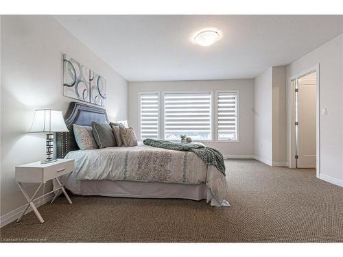 25 Greenwich Avenue, Hamilton, ON - Indoor Photo Showing Bedroom