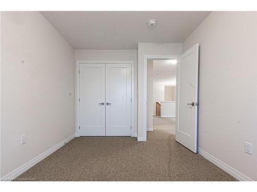 25 Greenwich Avenue, Hamilton, ON - Indoor Photo Showing Other Room