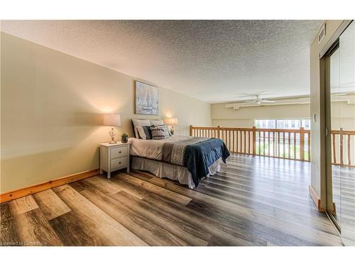 207-3 Father David Bauer Drive, Waterloo, ON - Indoor Photo Showing Bedroom