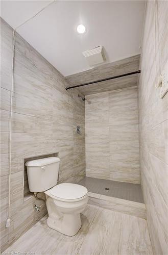 283 Glenridge Drive, Waterloo, ON - Indoor Photo Showing Bathroom