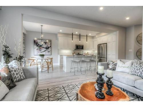 205 Applewood Street, Plattsville, ON - Indoor Photo Showing Living Room