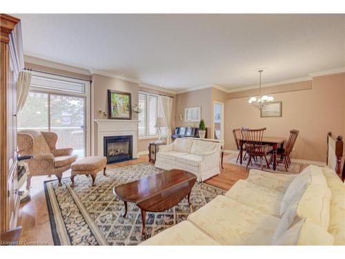 69-20 Isherwood Avenue, Cambridge, ON - Indoor Photo Showing Living Room With Fireplace