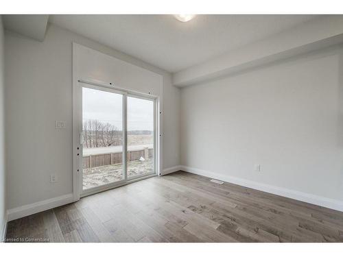 245 Applewood Street, Plattsville, ON - Indoor Photo Showing Other Room