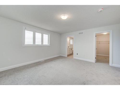 245 Applewood Street, Plattsville, ON - Indoor Photo Showing Other Room