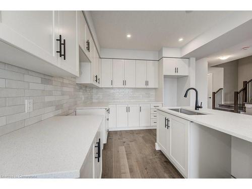 245 Applewood Street, Plattsville, ON - Indoor Photo Showing Kitchen With Upgraded Kitchen