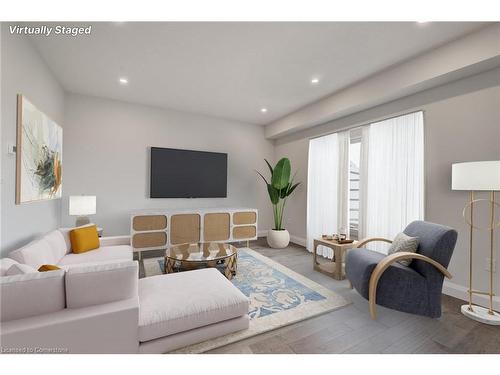 245 Applewood Street, Plattsville, ON - Indoor Photo Showing Living Room