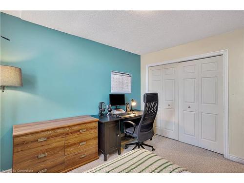 24 Bluewater Drive, Cambridge, ON - Indoor Photo Showing Office