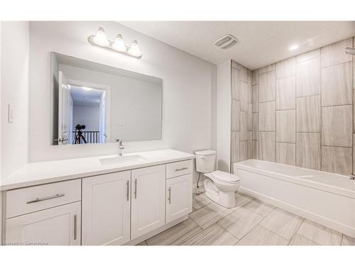 240 Applewood Street, Plattsville, ON - Indoor Photo Showing Bathroom